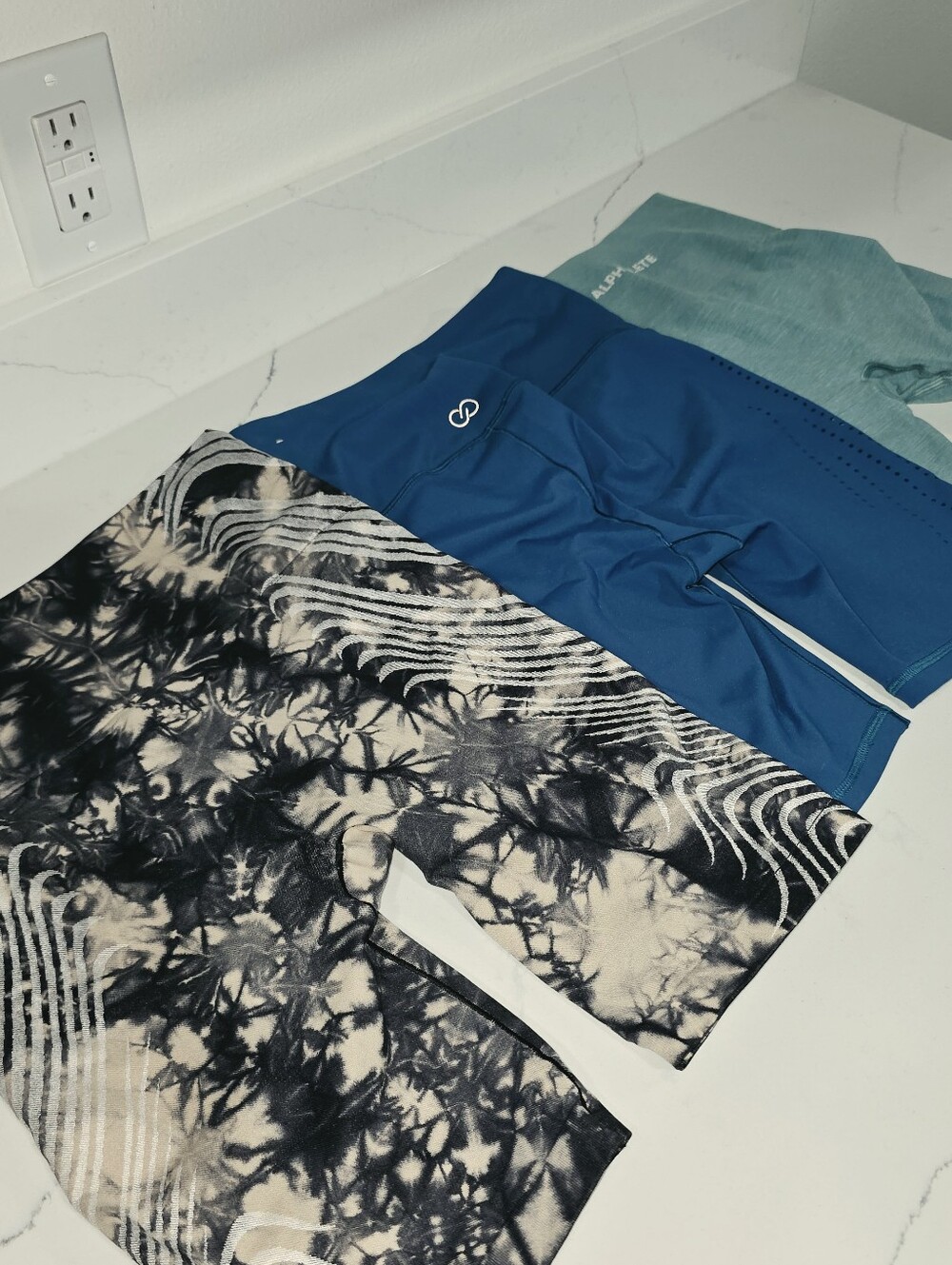 Womens lot Of THREE Biker Shorts, All Size Small, Athleta, CALIA, Alphalete